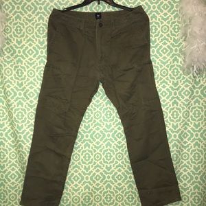Gap Men's Cargo size 34/30 Olive color FINAL PRICE